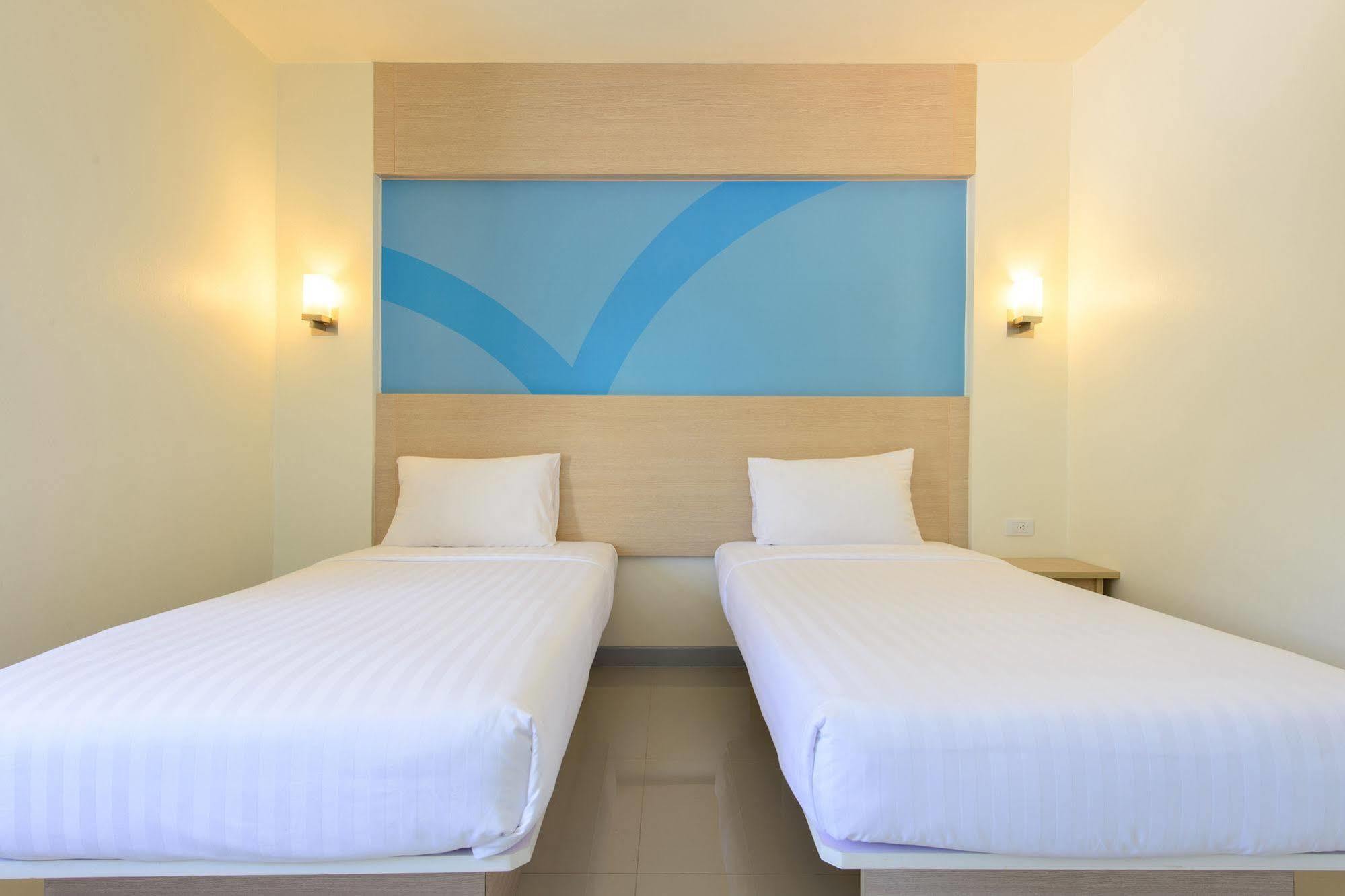 Hop Inn Sa Kaeo Exterior foto